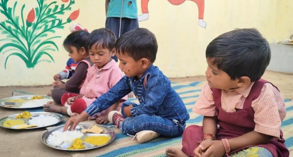 शिक्षा, स्वास्थ्य और सुरक्षा में जनभागीदारी से मिली ऐतिहासिक उपलब्धि….मुख्यमंत्री श्री साय ने दी बधाई.