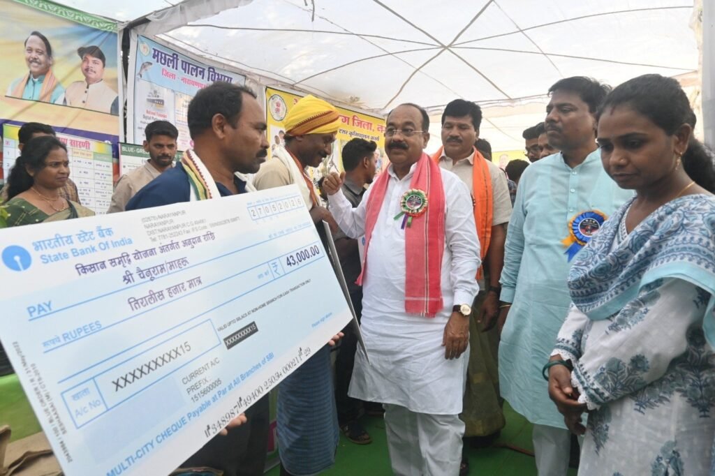 उप मुख्यमंत्री श्री अरुण साव ने 12.29 करोड़ रूपए के विकास कार्यों का किया भूमिपूजन और लोकार्पण.
