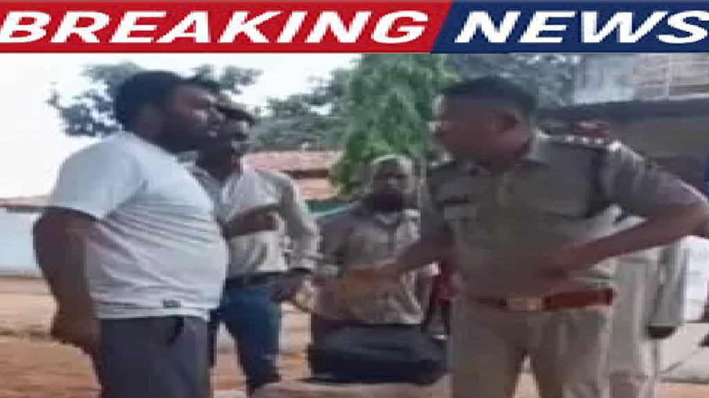 Chhattisgarh Police Viral Video : टीआई बनाम व्यापारी , मारपीट का वीडियो वायरल होने के बाद डीएसपी ने शुरू की जांच Chhattisgarh Police Viral Video